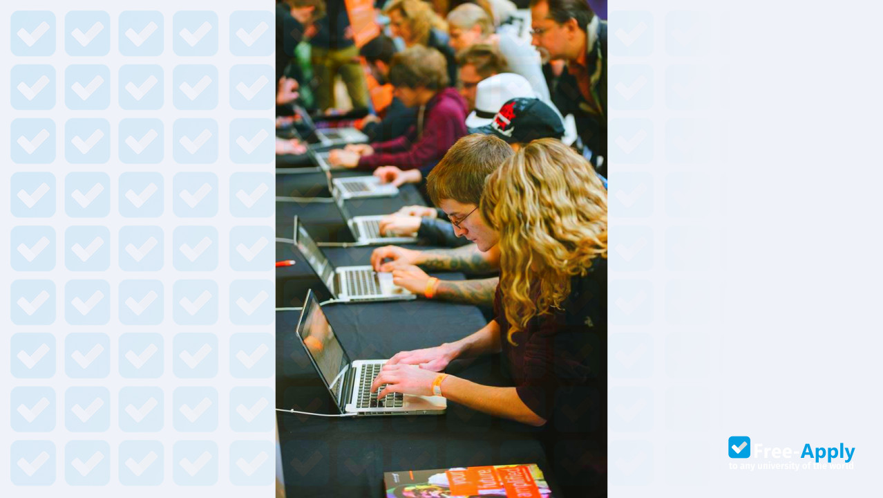 Photo de l’McNally Smith College of Music #23