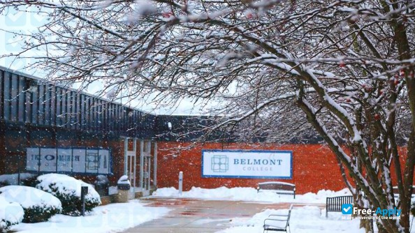 Belmont College photo #7