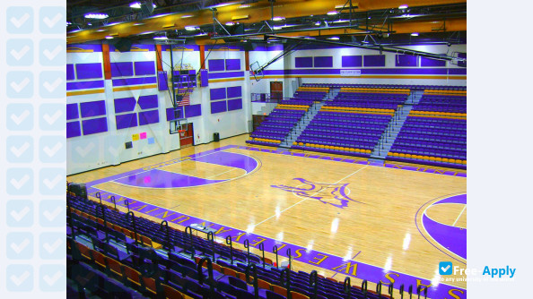Kansas Wesleyan University photo #2