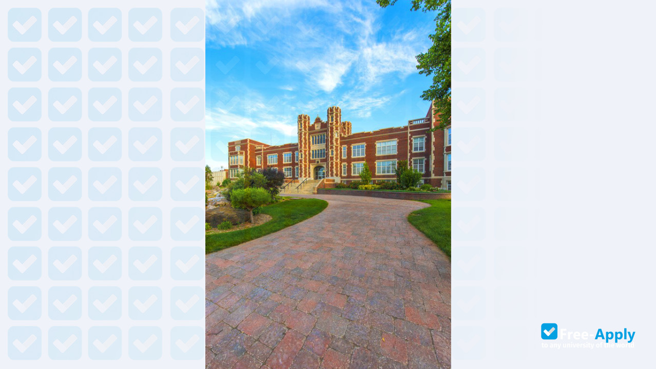 Kansas Wesleyan University photo #10
