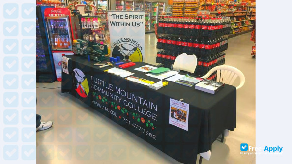 Photo de l’Turtle Mountain Community College #3