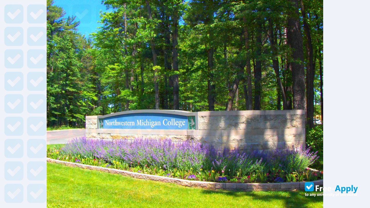 Northwestern Michigan College photo #5