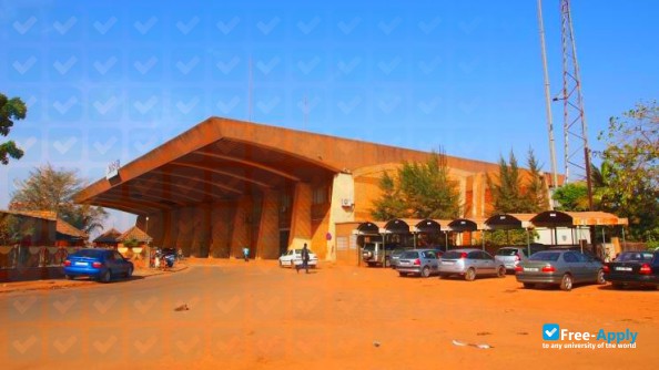 Foto de la University of Koudougou #4