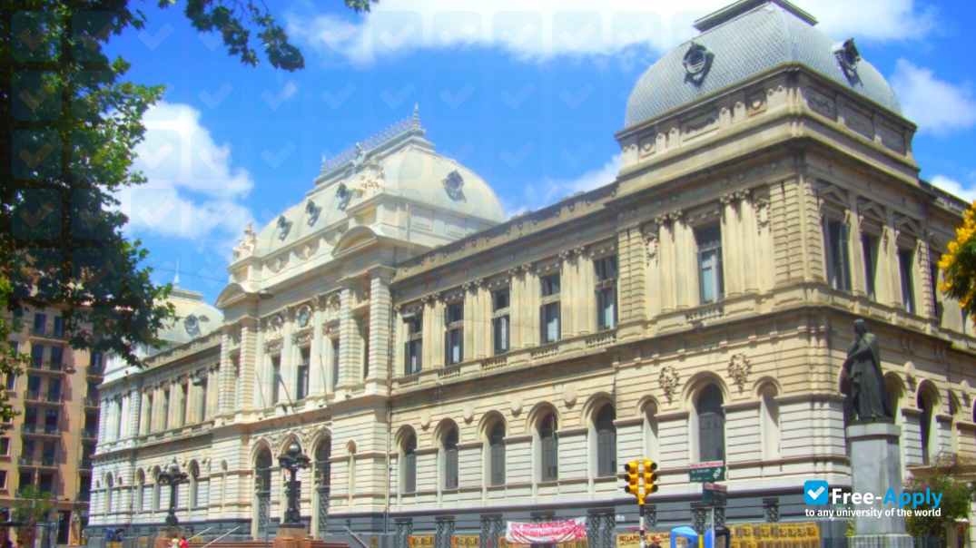 University of the Republic photo #2