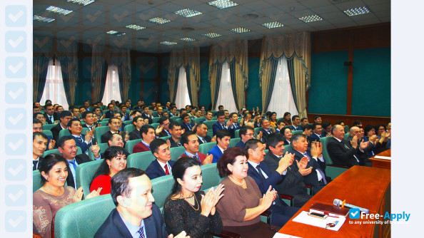 Banking and Finance Academy of Uzbekistan фотография №5