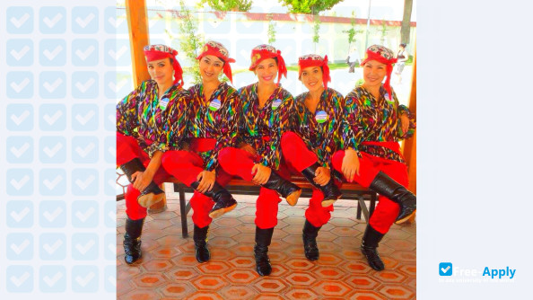Foto de la Tashkent State Higher School of National Dance and Choreography #1