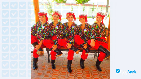 Tashkent State Higher School of National Dance and Choreography photo #1
