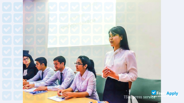 Foto de la Tashkent State University of Law #7