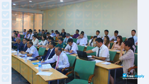 Foto de la Tashkent State University of Economics