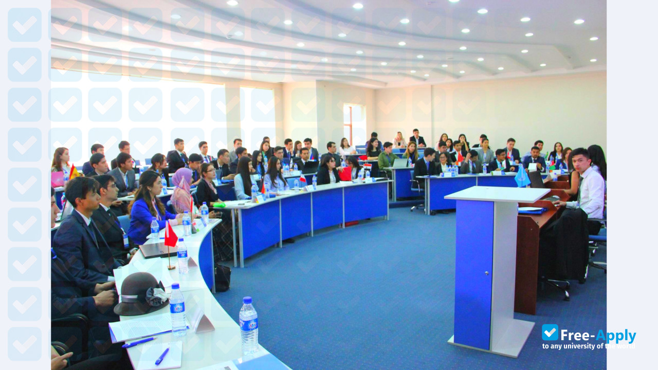 Photo de l’Westminster International University in Tashkent #2