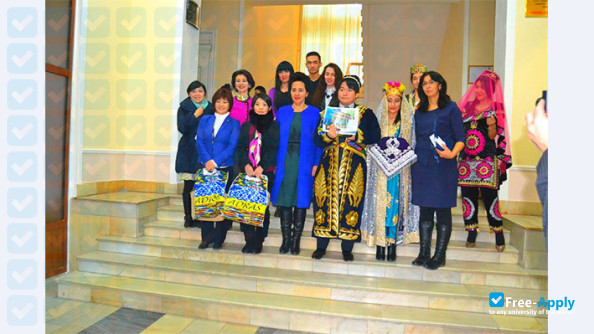 Photo de l’Samarkand Institute of Economics and Service #1