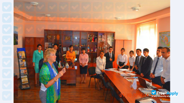 Photo de l’Samarkand Institute of Economics and Service #6