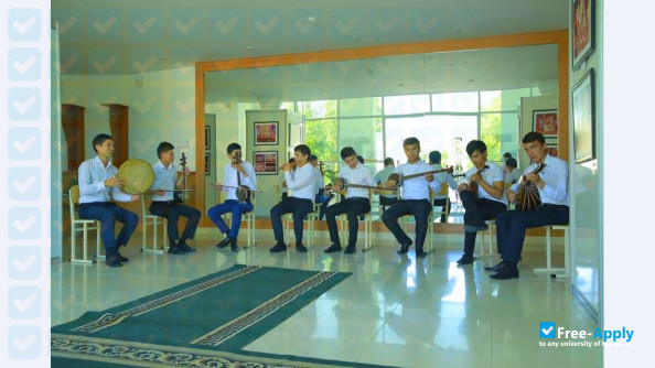 Photo de l’State Institute of Arts and Culture of Uzbekistan #3