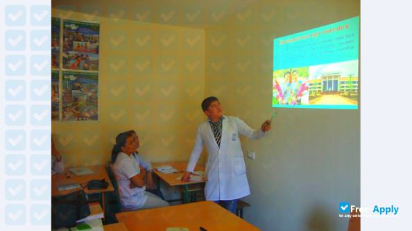 Photo de l’Tashkent Pediatric Medicine Institute #6