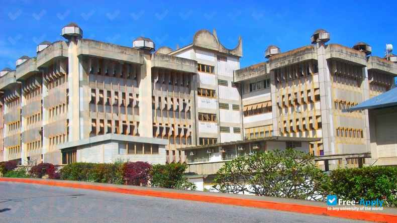 Foto de la University Institute of Technology Federico Rivero Palacio #4