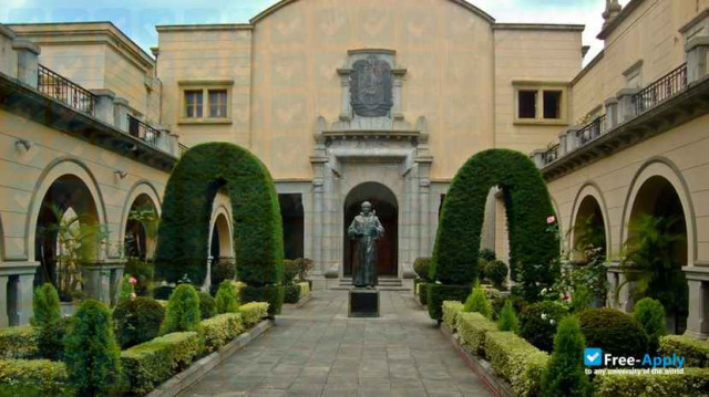 Foto de la University of the Andes Mérida #1