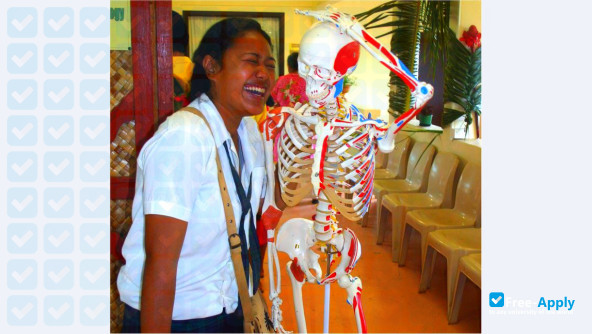 Foto de la Oceania University of Medicine #6