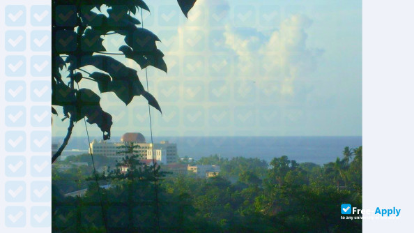 Foto de la Oceania University of Medicine #7