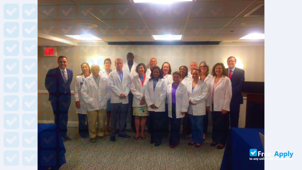 Foto de la Oceania University of Medicine #4