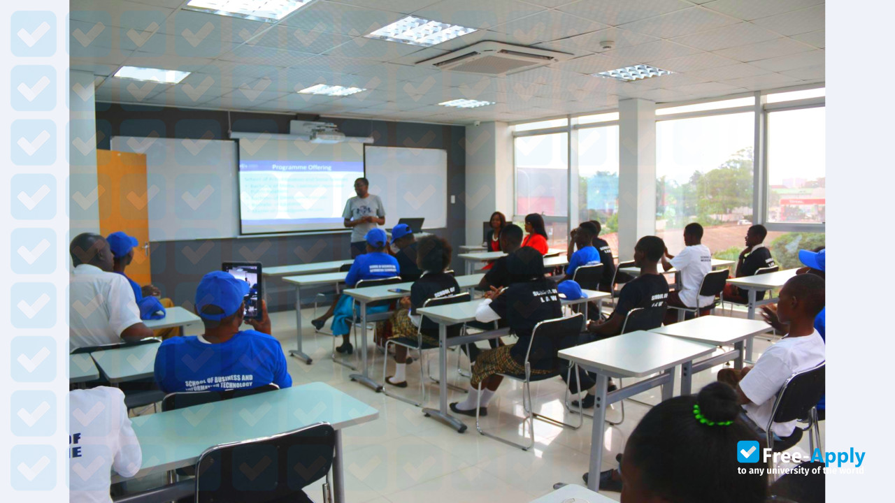 Cavendish University photo #22