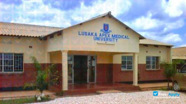 Lusaka Apex Medical University фотография №1