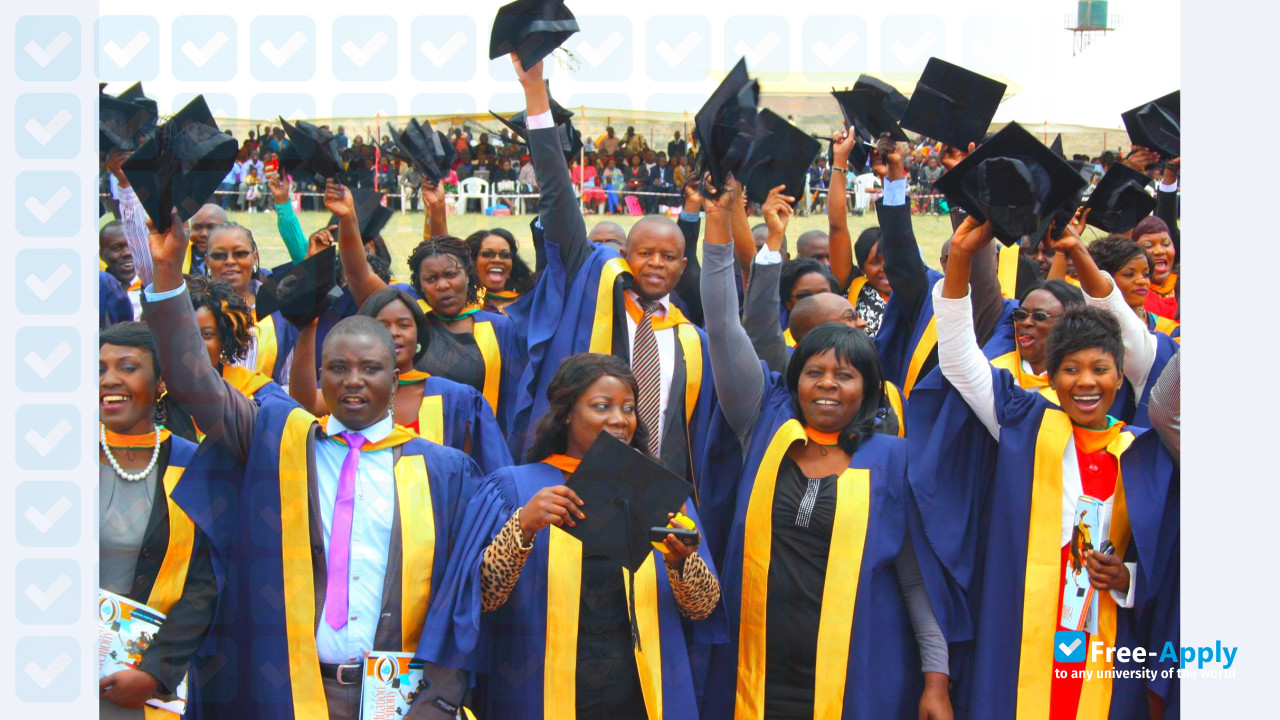 Photo de l’Zambian Open University #12